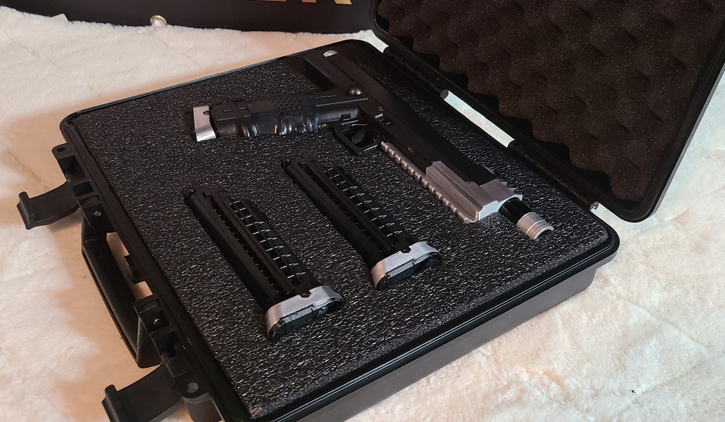 T8.1.   "SILVER STREAK"