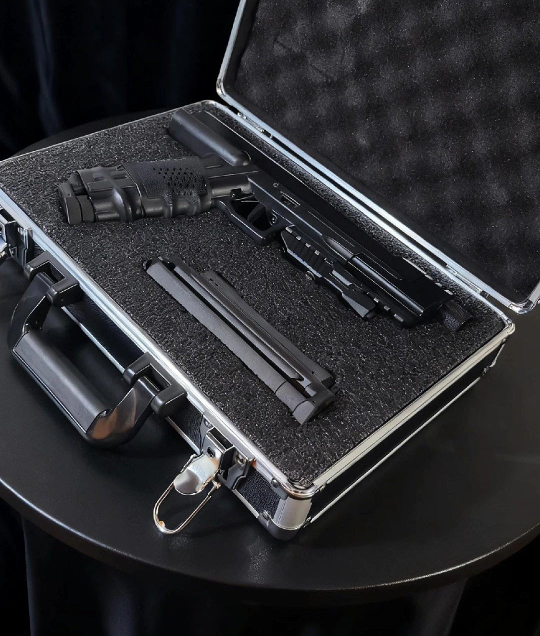 T8.1  "BLACK OUT EDITION"