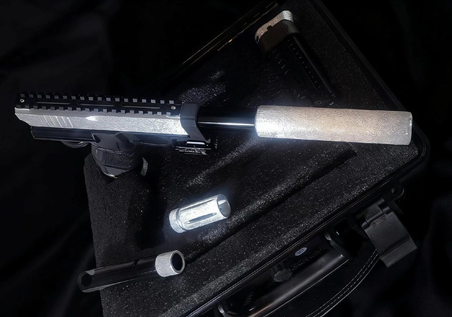 FSC.   "DIAMONDBACK"  Deluxe.